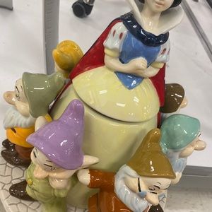 Snow White collectibles
